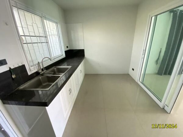 02 Single House _photo