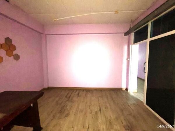 04 Commercial Building _photo
