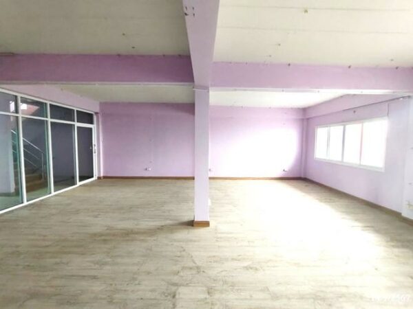 04 Commercial Building _photo