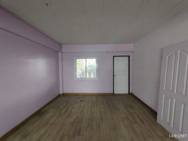 04 Commercial Building _photo