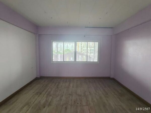 04 Commercial Building _photo