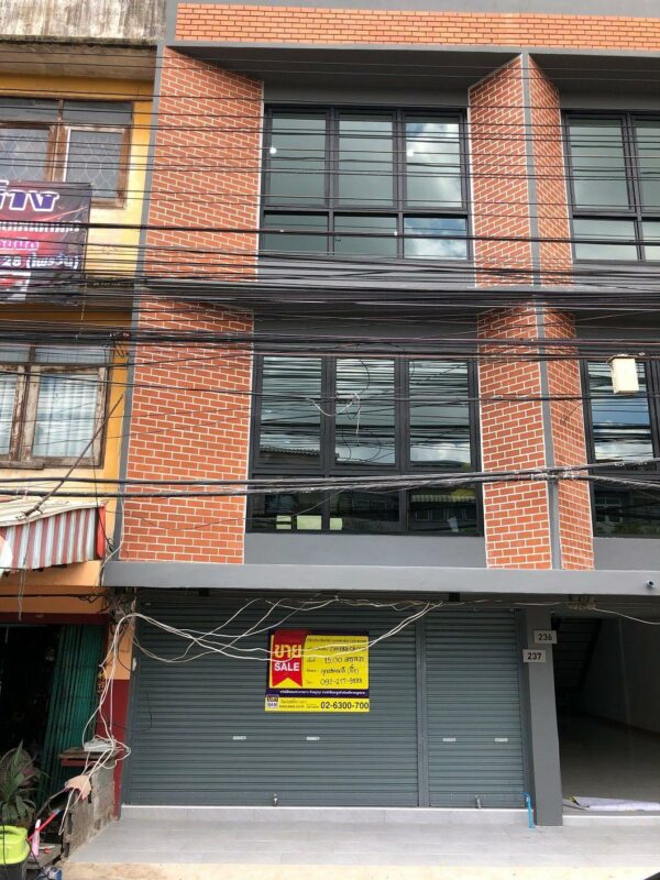 Commercial building _photo