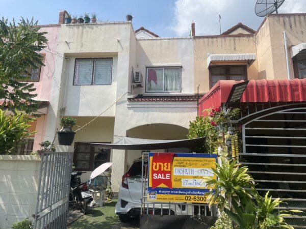 Inthawi condominium condominium building _photo