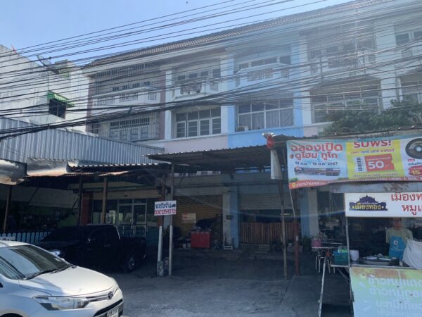Commercial building _photo