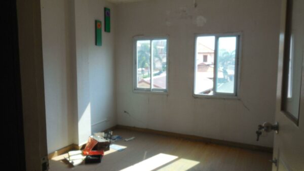 Commercial building _photo
