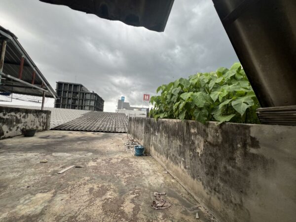 Commercial building _photo