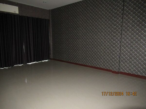 Commercial building _photo
