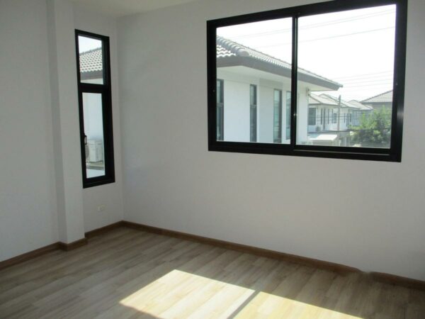 The Village of Rama 2-Pantai Norasing _photo