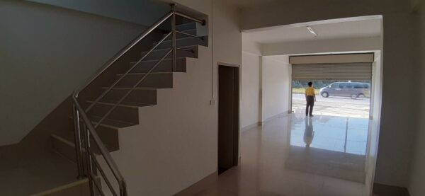 Commercial building _photo