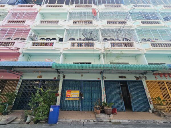 Commercial building _photo