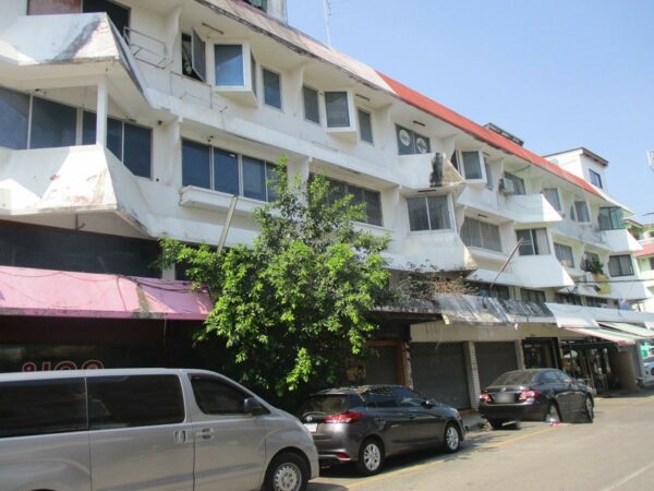 Building, Phetchaburi _photo