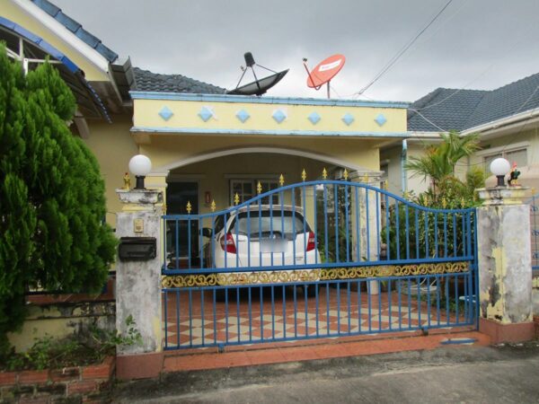 Detached house, Satun _photo