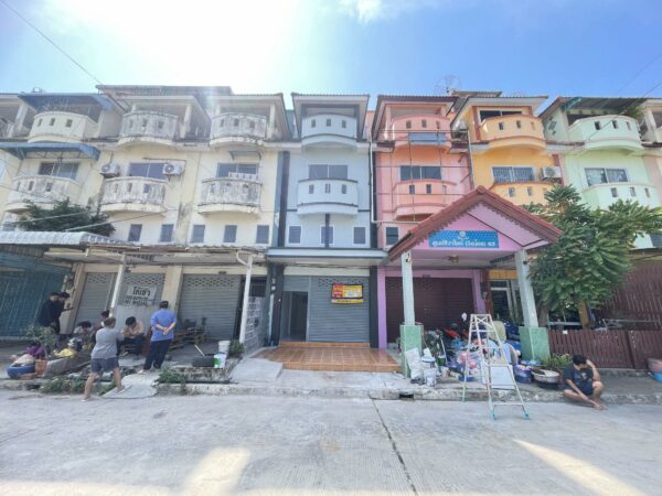 Commercial building _photo