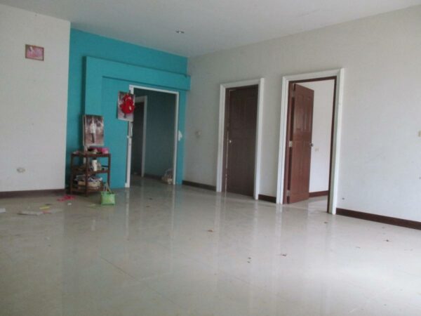 Detached house, Ubon Ratchathani _photo