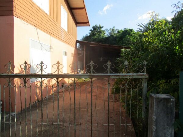 Detached house, Ubon Ratchathani _photo