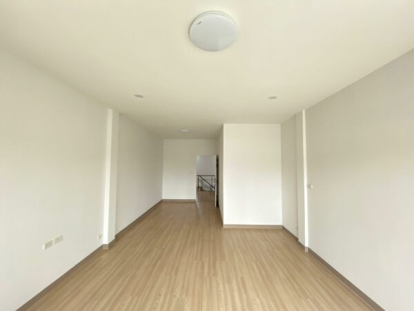 Commercial building _photo