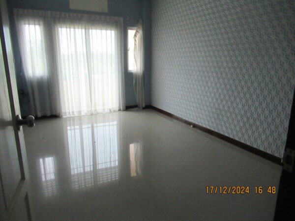 Commercial building _photo