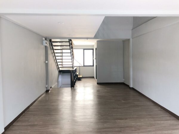 Commercial building _photo