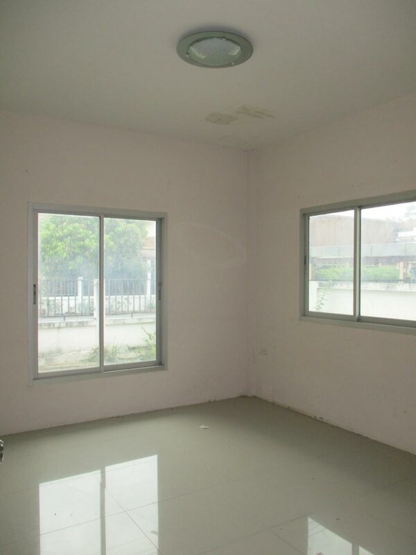 Ban Klang Muang PP 8 Village _photo