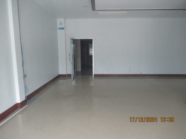 Commercial building _photo