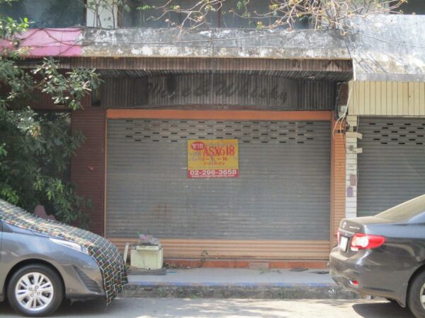 Building, Phetchaburi _photo