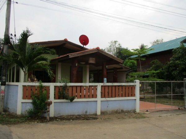 Detached house, Phrae _photo