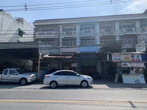 Commercial building _photo