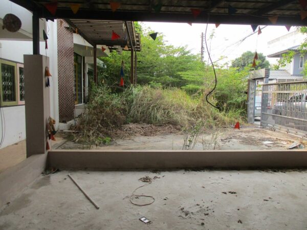 Single house, Udon Thani _photo