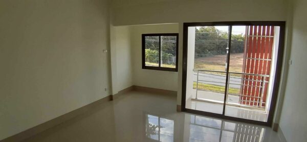 Commercial building _photo