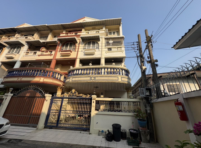 03 ทาวน์เฮ้าส์ | กรุงเทพมหานคร เขตบางกอกใหญ่ วัดท่าพระ | 03-66-01675