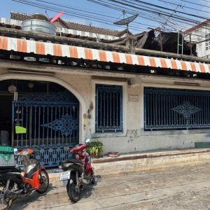 03 ทาวน์เฮ้าส์ | กรุงเทพมหานคร เขตบางขุนเทียน ท่าข้าม | 03-66-01565