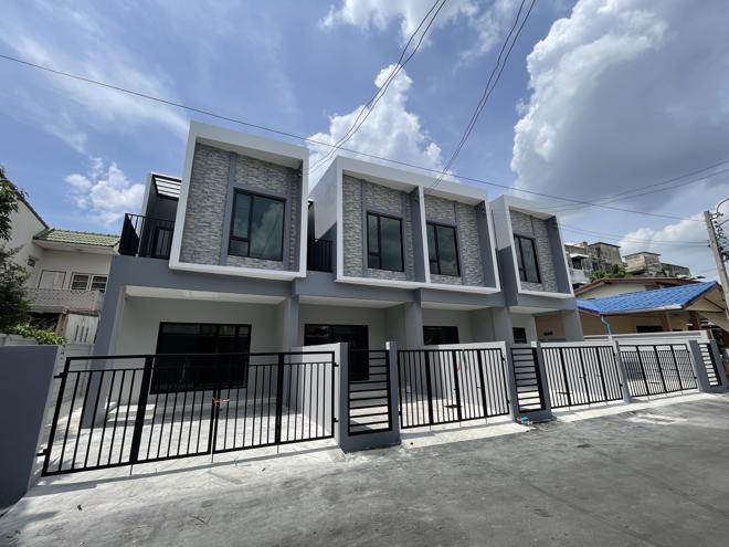 03 ทาวน์เฮ้าส์ | กรุงเทพมหานคร เขตบางกะปิ คลองจั่น | 03-66-01593
