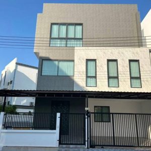 03 ทาวน์เฮ้าส์ | ชลบุรี เมืองชลบุรี หนองไม้แดง | 03-66-01607