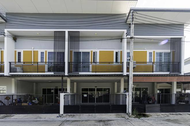 03 ทาวน์เฮ้าส์ | ชลบุรี เมืองชลบุรี ดอนหัวฬ่อ | 03-88-06606