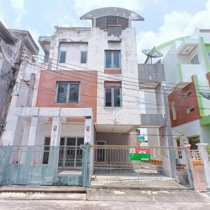 02 บ้านเดี่ยว | กรุงเทพมหานคร เขตบางกะปิ คลองจั่น | 02-88-17931