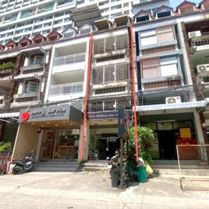 04 อาคารพาณิชย์ | กรุงเทพมหานคร เขตบางกะปิ หัวหมาก | 04-88-06830