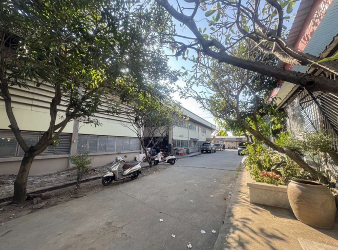 12 โกดัง | พิจิตร บางมูลนาก เนินมะกอก | 12-66-01411